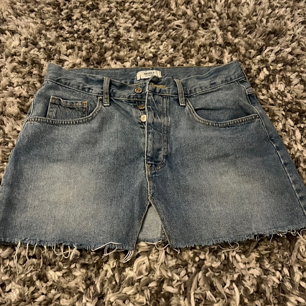 Forever 21 skirt